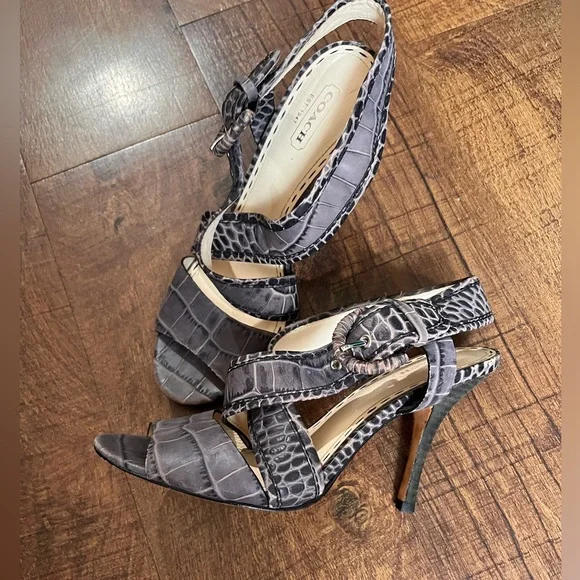 COACH Heels - Karlie Color charcoal gray and black size 7.5 - Picture 2 of 11